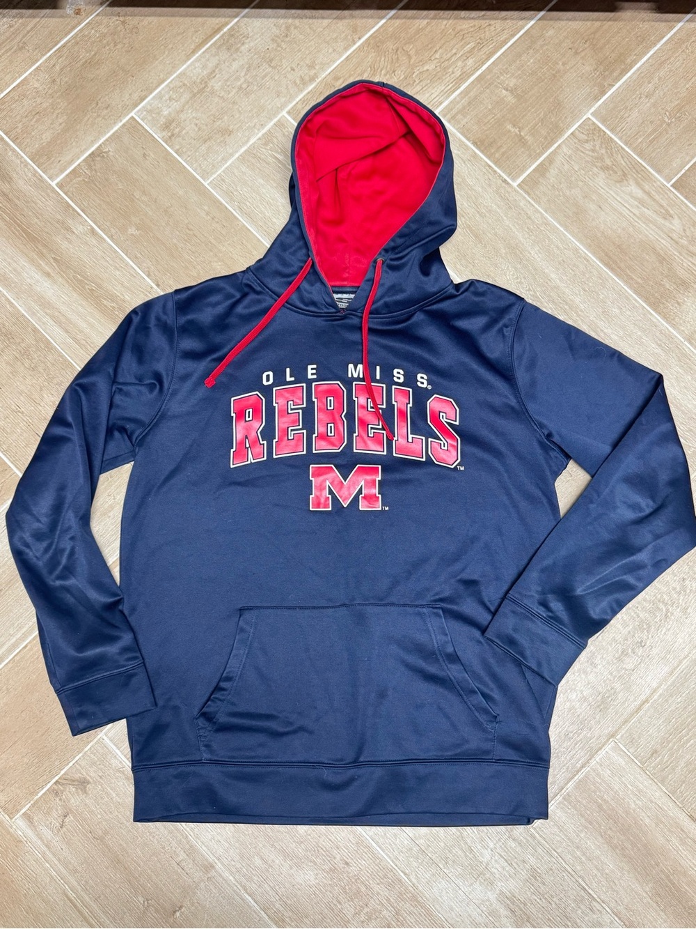 Ole Miss Pullover Hoodie Size Large